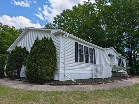 17 Justins Court Laconia NH 03246