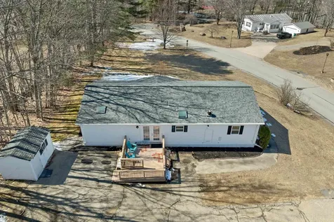 17 Justins Court Laconia NH 03246