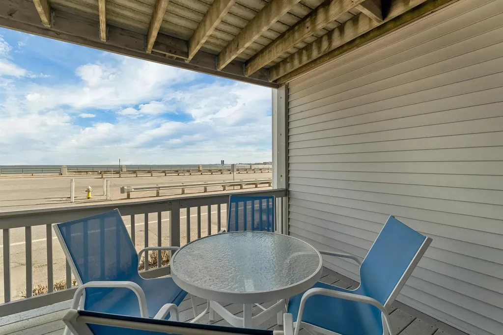 421 Ocean Boulevard Hampton NH 03842