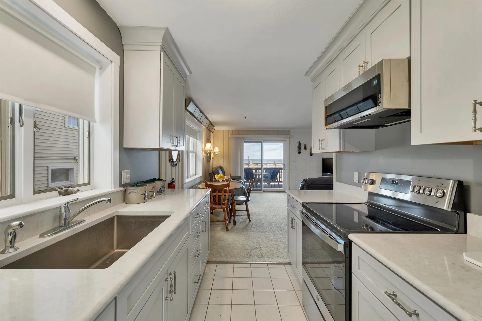 421 Ocean Boulevard Hampton NH 03842