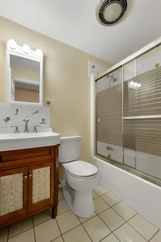 421 Ocean Boulevard Hampton NH 03842