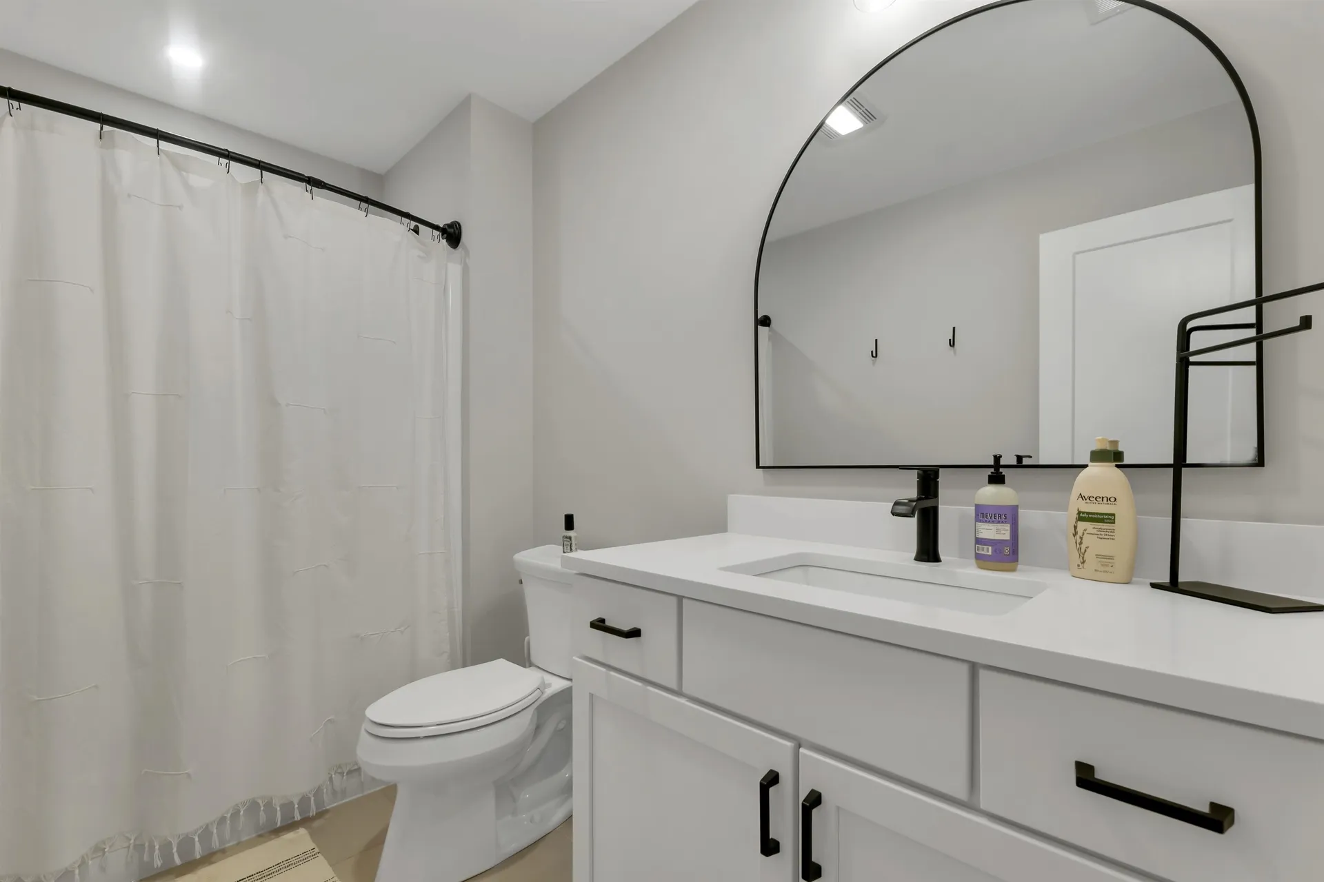 38 Green Road Newmarket NH 03857