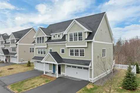 38 Green Road Newmarket NH 03857