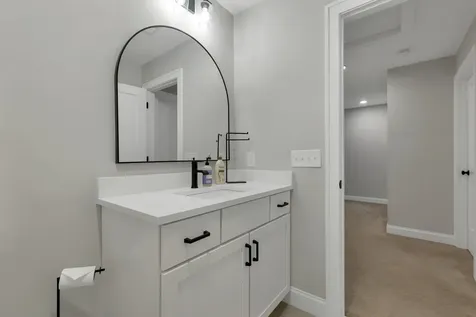 38 Green Road Newmarket NH 03857