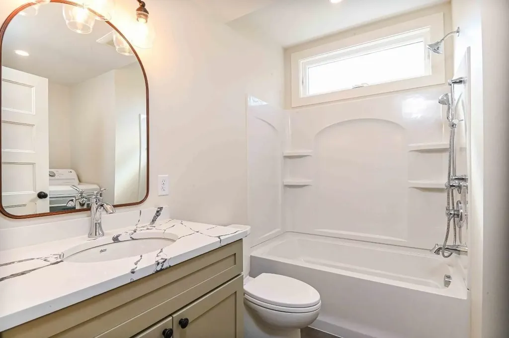 11 Rogers Road Kittery ME 03904