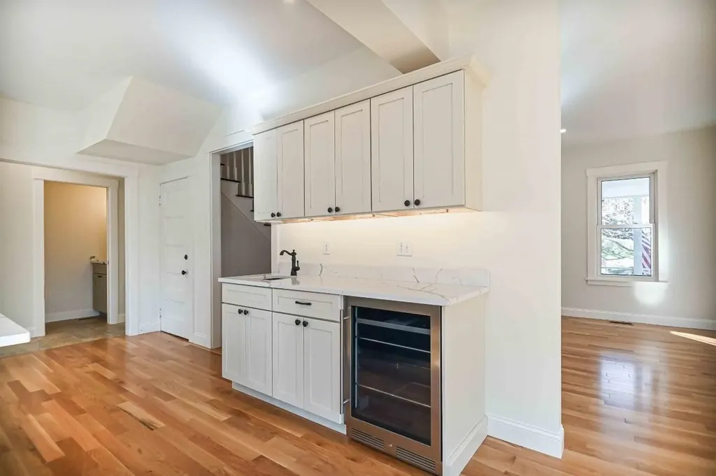 11 Rogers Road Kittery ME 03904