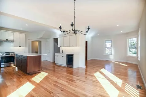 11 Rogers Road Kittery ME 03904