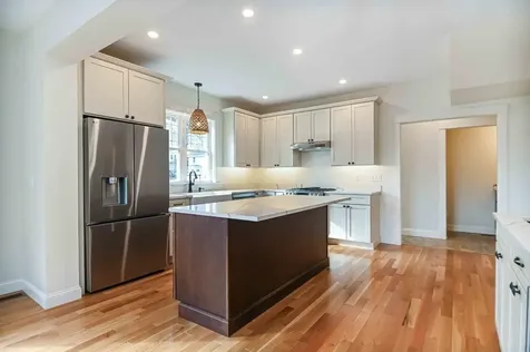 11 Rogers Road Kittery ME 03904