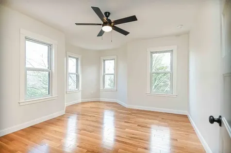 11 Rogers Road Kittery ME 03904