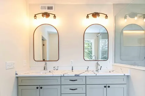 11 Rogers Road Kittery ME 03904