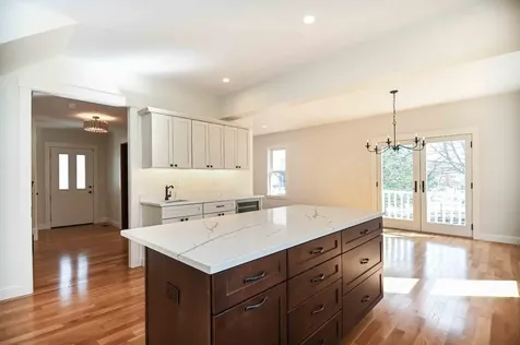 11 Rogers Road Kittery ME 03904