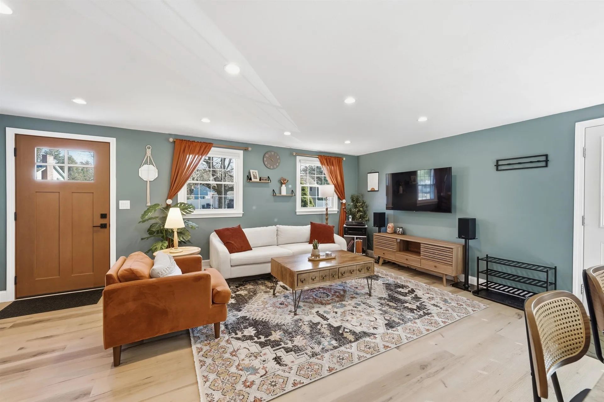 15 Clay Street Merrimack NH 03054