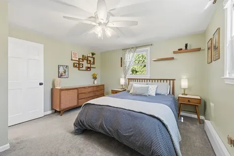 15 Clay Street Merrimack NH 03054