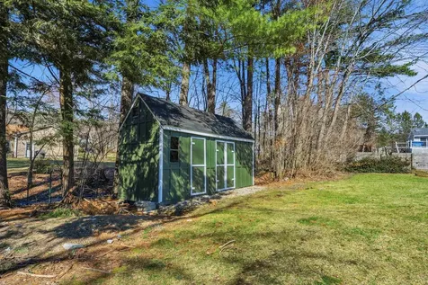 15 Clay Street Merrimack NH 03054