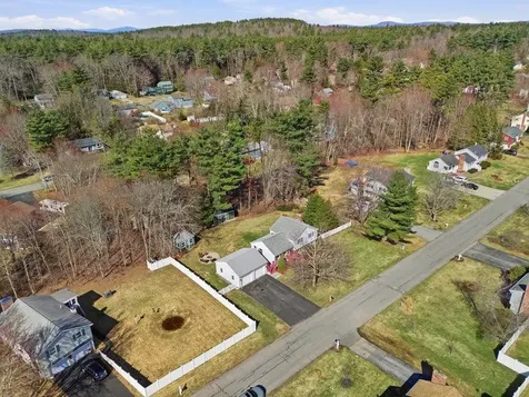 15 Clay Street Merrimack NH 03054