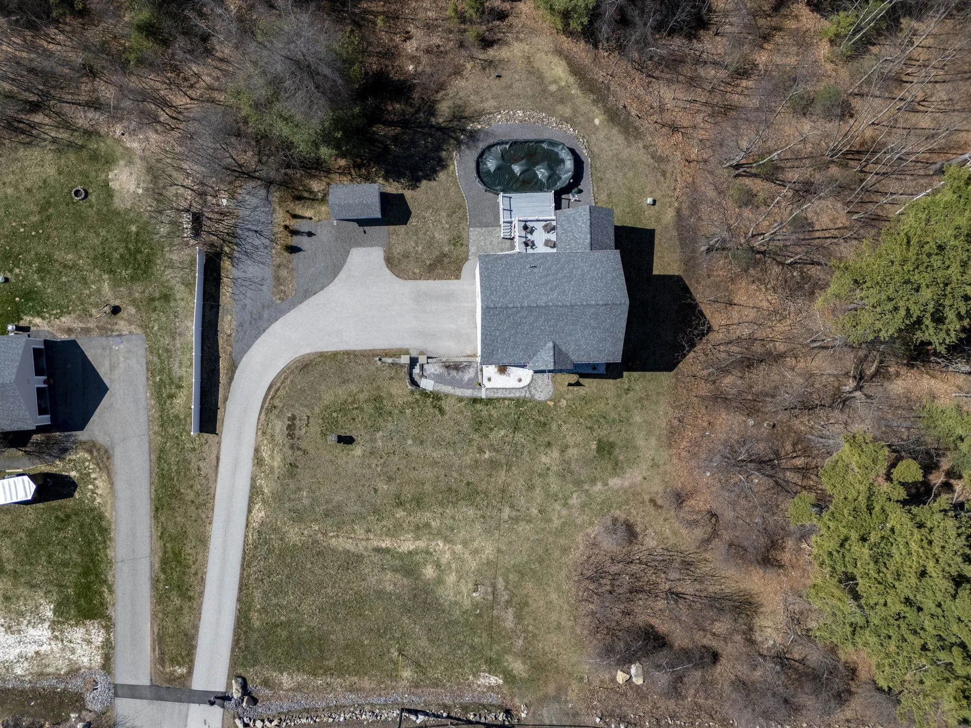 596 Haverhill Road Chester NH 03036
