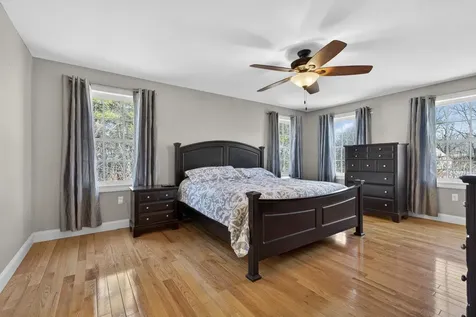 596 Haverhill Road Chester NH 03036