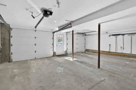 596 Haverhill Road Chester NH 03036