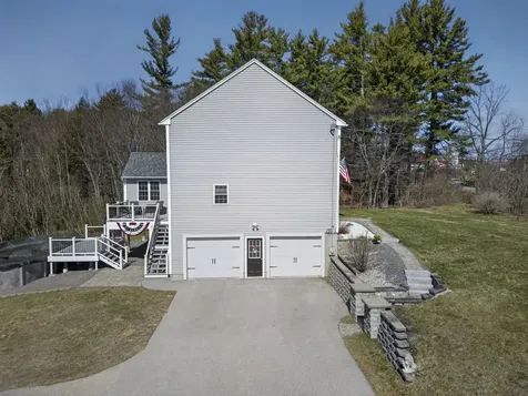 596 Haverhill Road Chester NH 03036