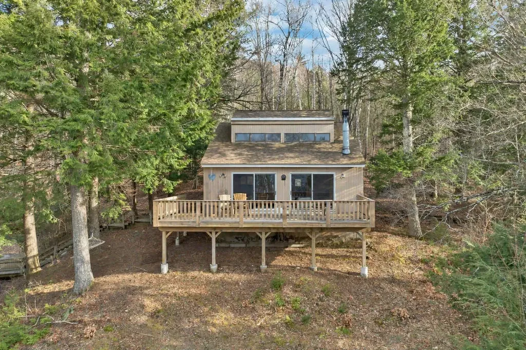30 Chapman Circle Campton NH 03223
