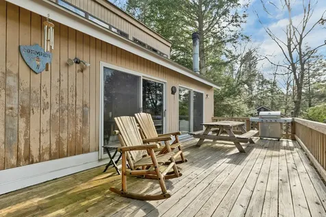 30 Chapman Circle Campton NH 03223