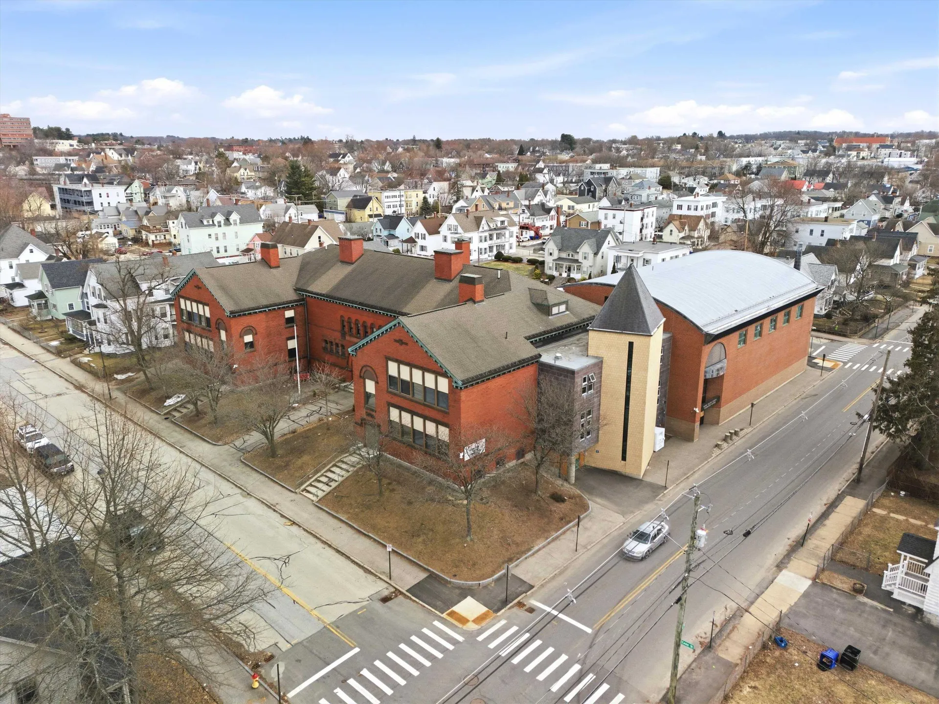 555 Cedar Street Manchester NH 03103