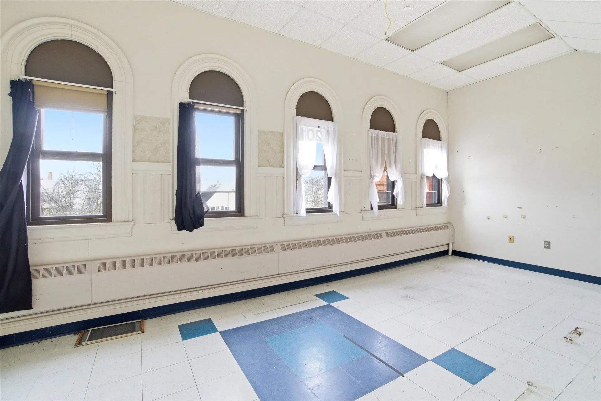 555 Cedar Street Manchester NH 03103