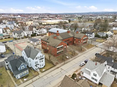 555 Cedar Street Manchester NH 03103