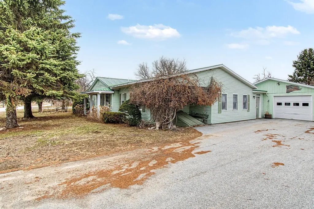 93 Middle Road Swanton VT 05488