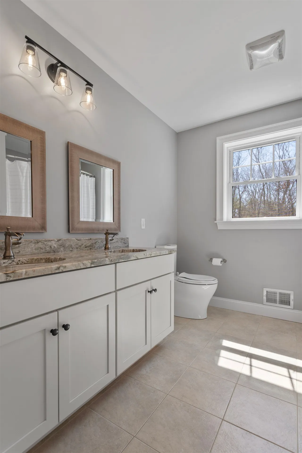 55 Mill Road North Hampton NH 03862