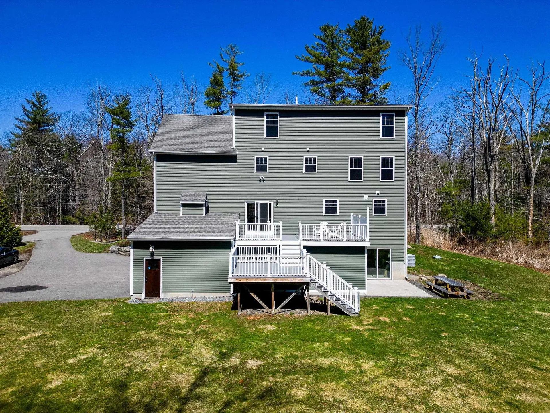55 Mill Road North Hampton NH 03862
