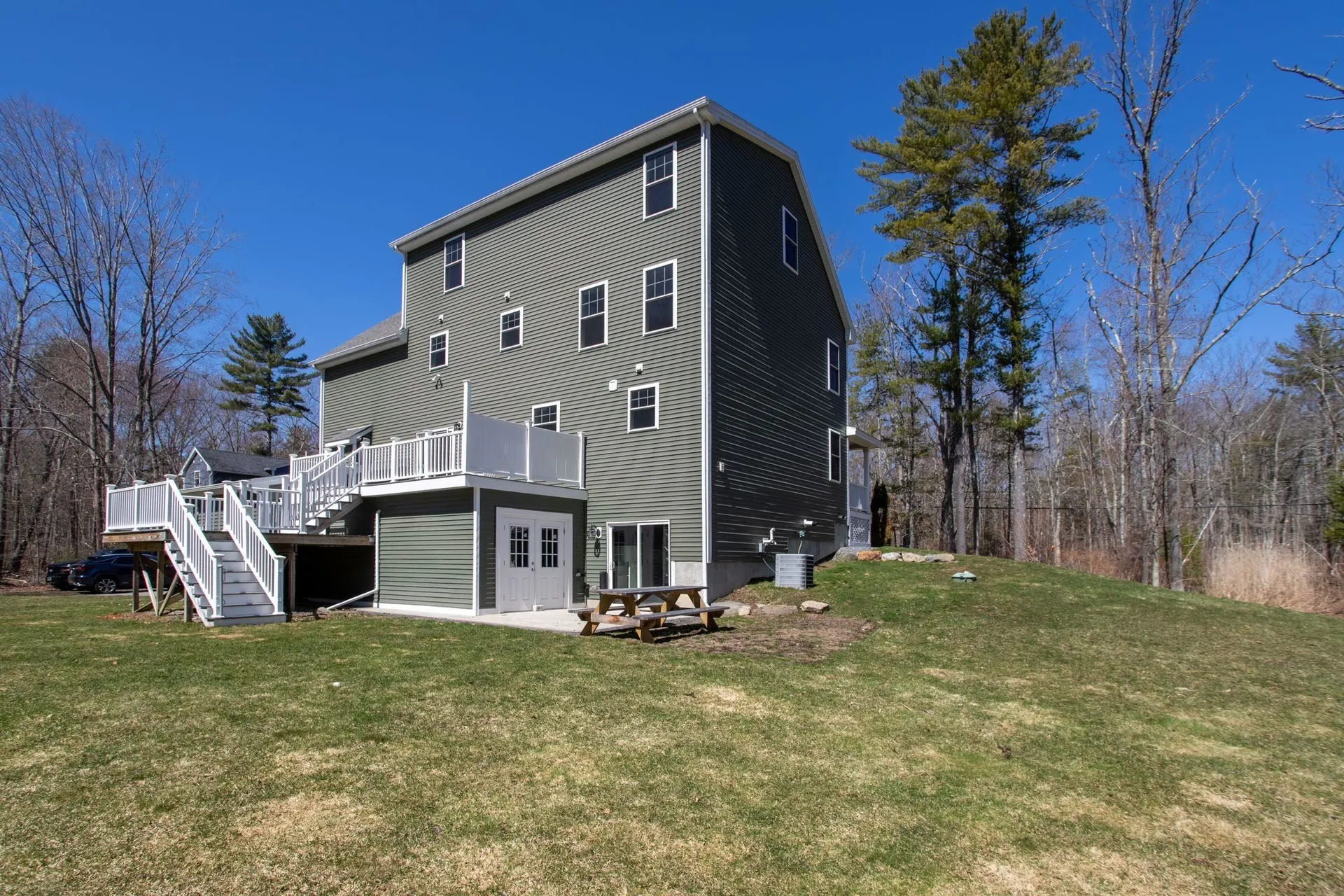 55 Mill Road North Hampton NH 03862