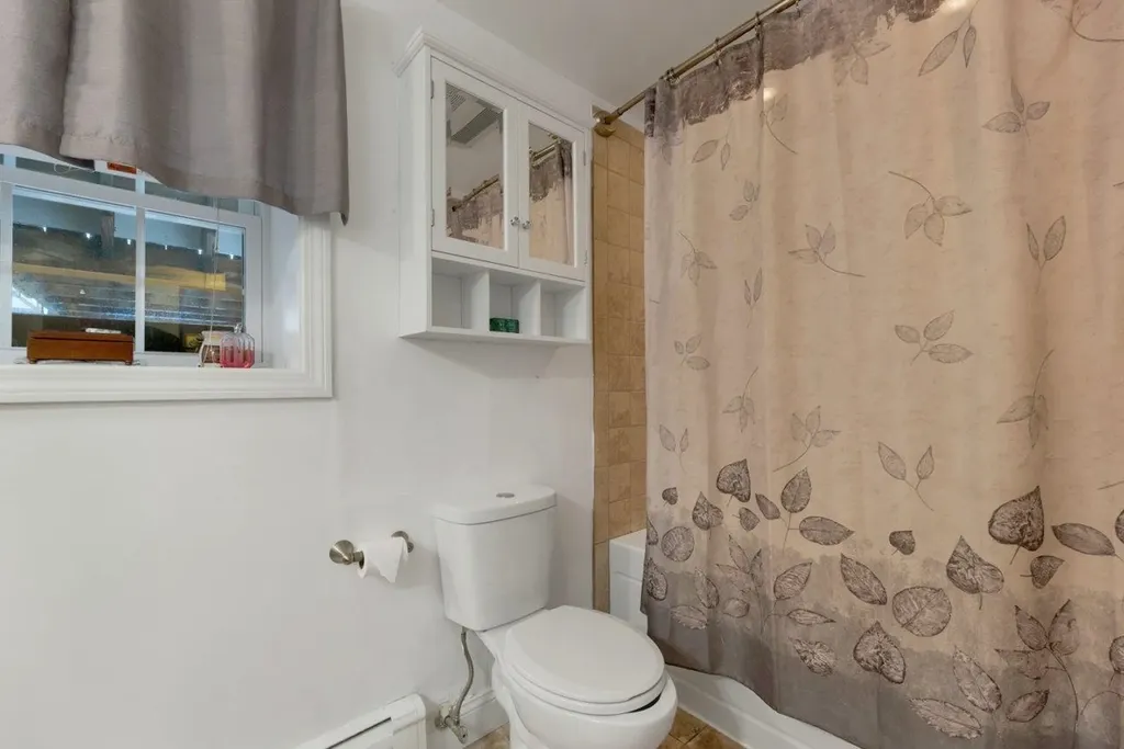 14 N Salem Road Hampstead NH 03841