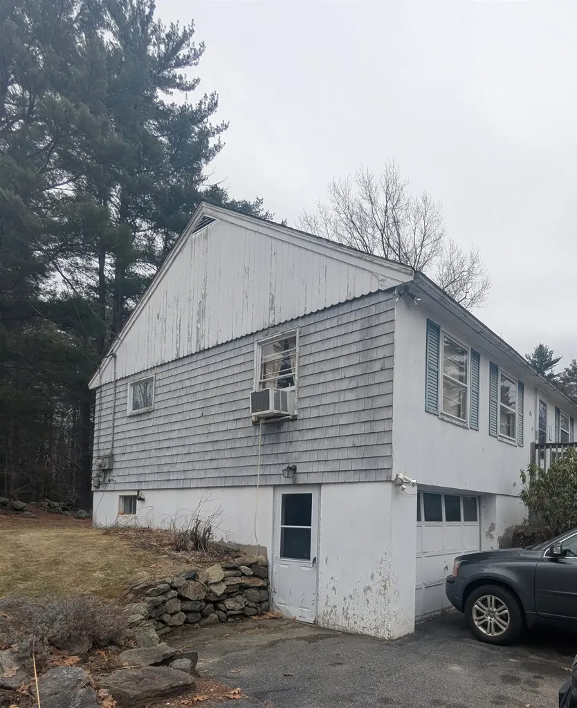 197 Mill Road North Hampton NH 03862