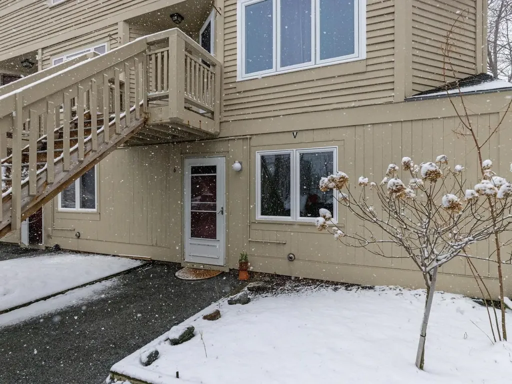 337 College Street Burlington VT 05401