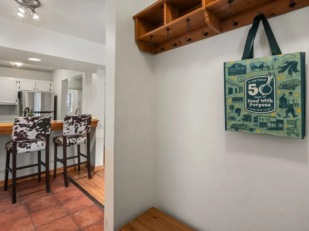 337 College Street Burlington VT 05401