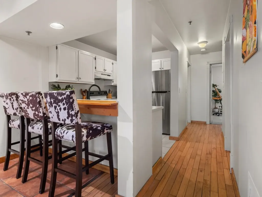 337 College Street Burlington VT 05401