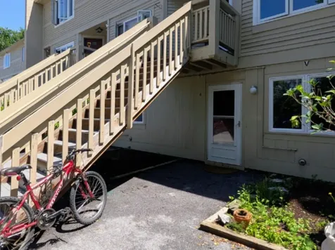337 College Street Burlington VT 05401