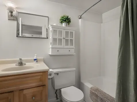 337 College Street Burlington VT 05401