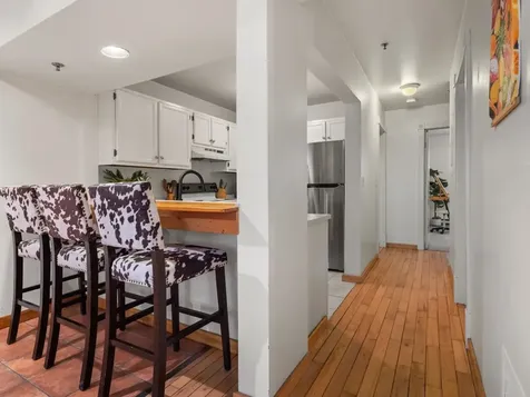 337 College Street Burlington VT 05401