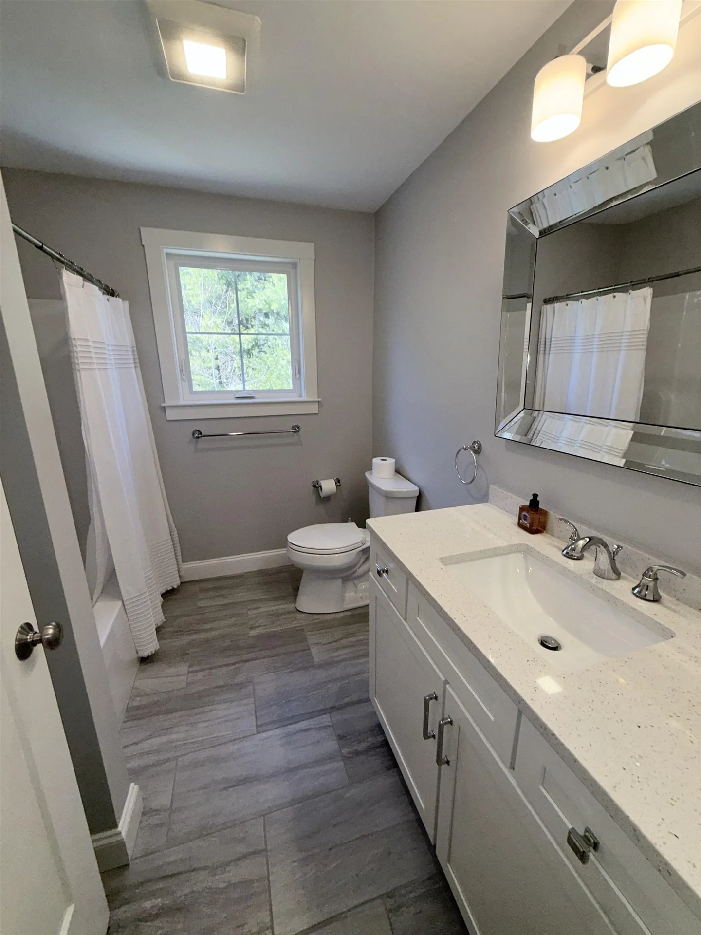 293 Peverly Hill Road Portsmouth NH 03801