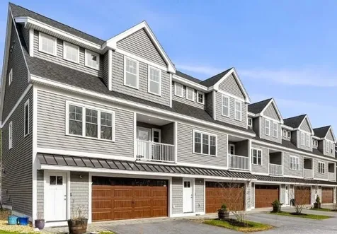 293 Peverly Hill Road Portsmouth NH 03801