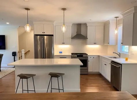 293 Peverly Hill Road Portsmouth NH 03801
