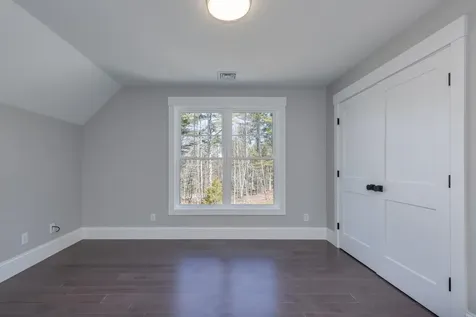 125 Crowley Road Chester NH 03036
