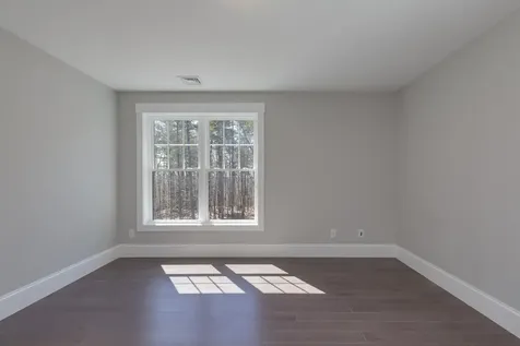 125 Crowley Road Chester NH 03036