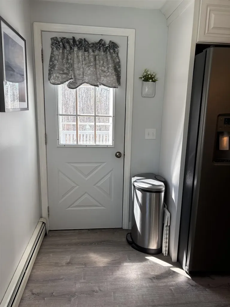 27 Bedard Avenue Derry NH 03038