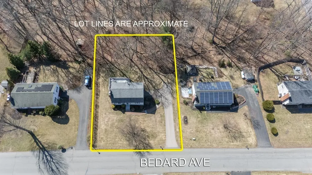 27 Bedard Avenue Derry NH 03038