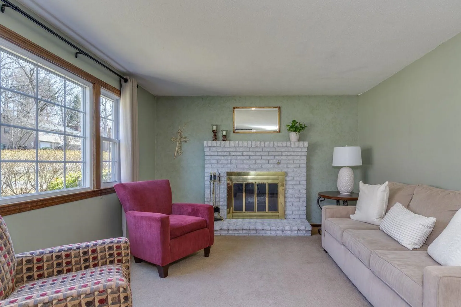 27 Bedard Avenue Derry NH 03038