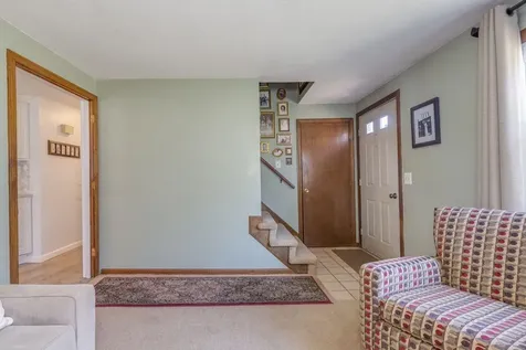 27 Bedard Avenue Derry NH 03038
