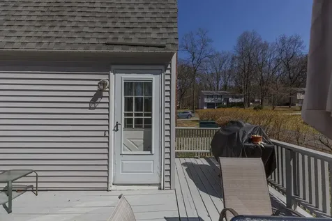 27 Bedard Avenue Derry NH 03038
